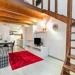 Diana Romantic Loft